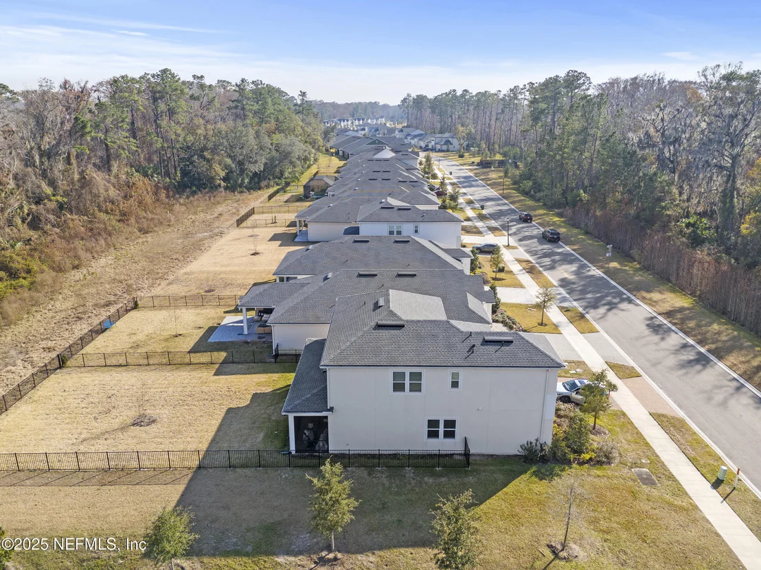 Photo of 9819 FILAMENT Boulevard