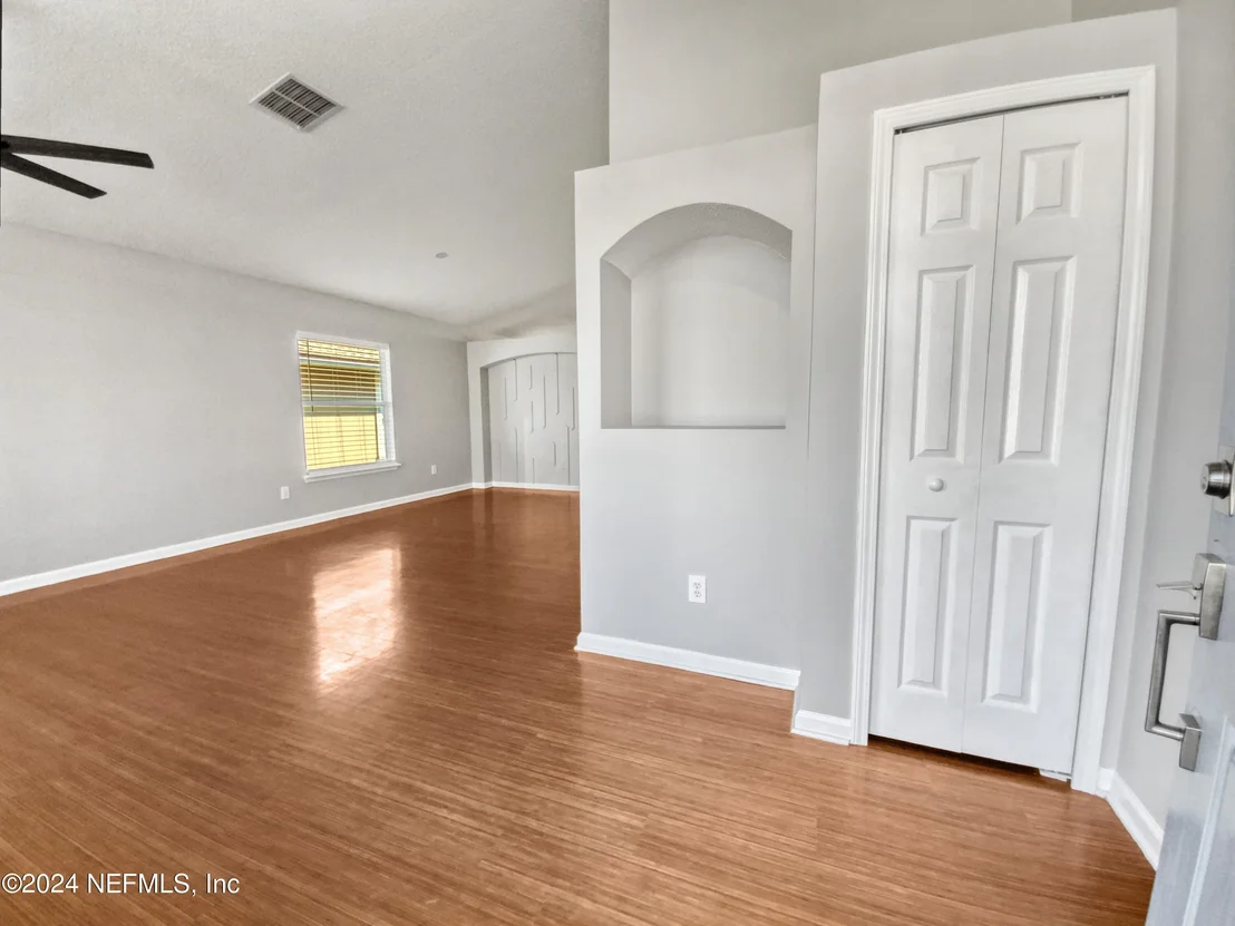 Photo of 704 LILAC Loop