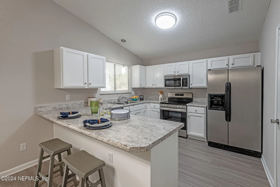 Photo of 572 JAMES WILSON Circle