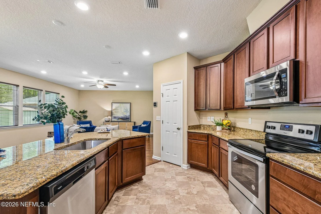 Photo of 7587 FANNING Drive