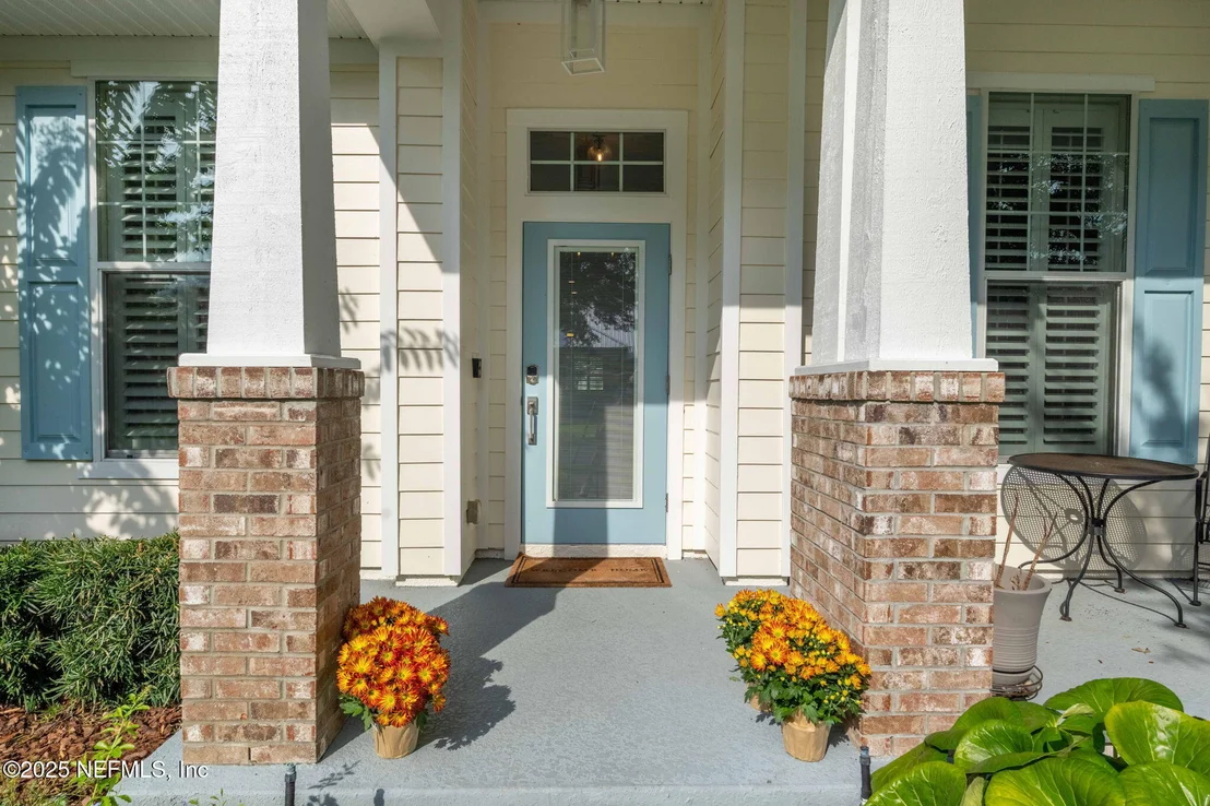 Photo of 1169 OVERDALE Road