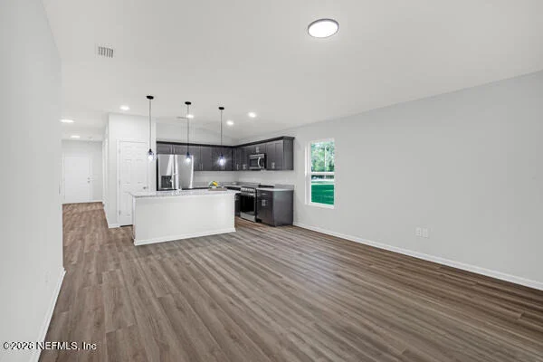 Photo of 407 RUSTIC Road
