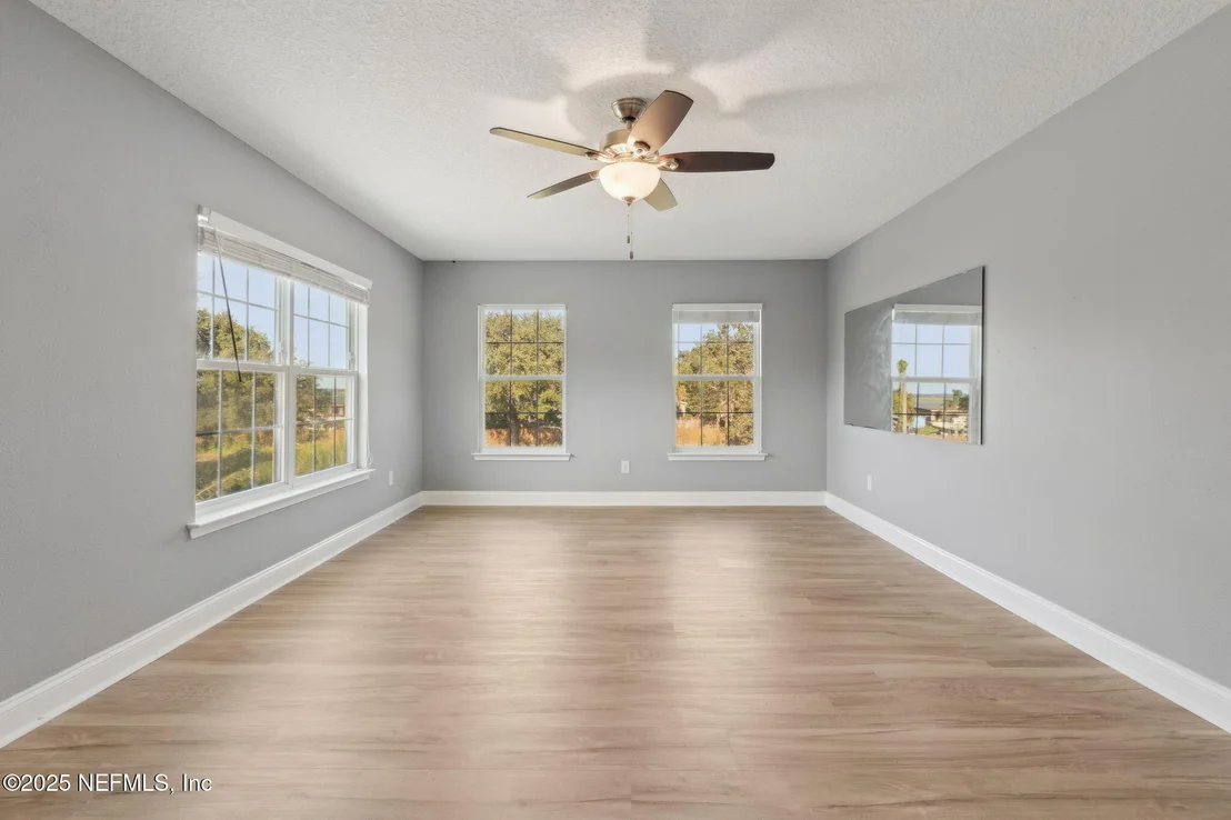 Photo of 16199 SHELLCRACKER Road