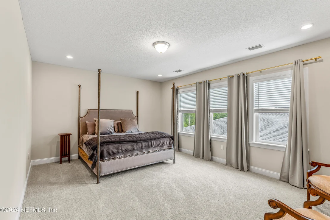 Photo of 10511 SILVERBROOK Trail