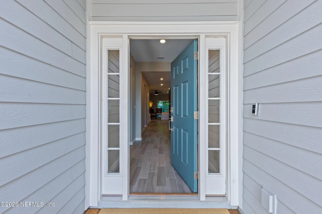 Photo of 105 BLOOMFIELD Way