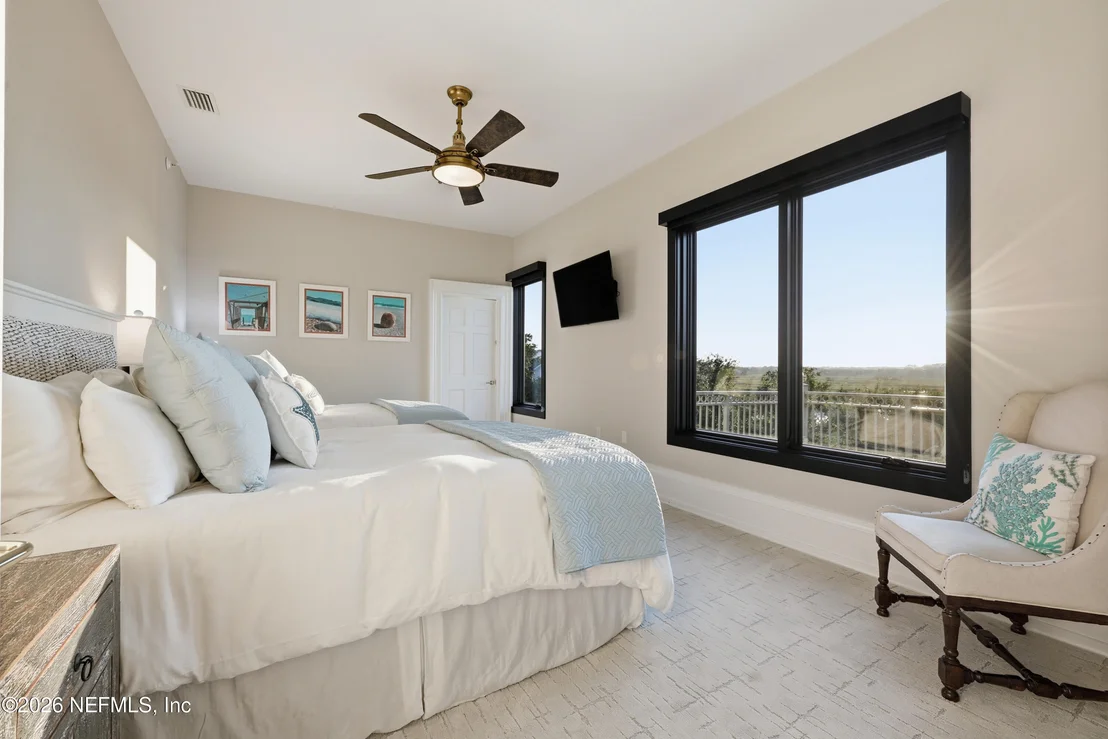Photo of 3418 LANDS END Drive