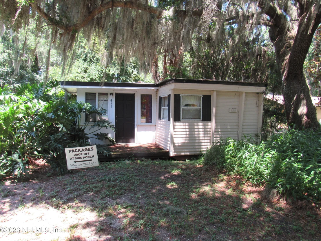 Photo of 451 COUNTY ROAD 13 S