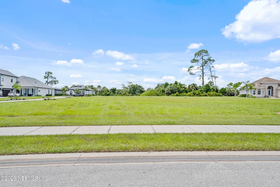 Photo of 104 HERON Drive