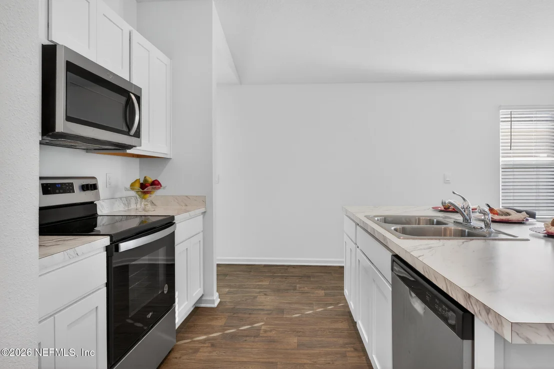 Photo of 163 SILVER BIRCH Street