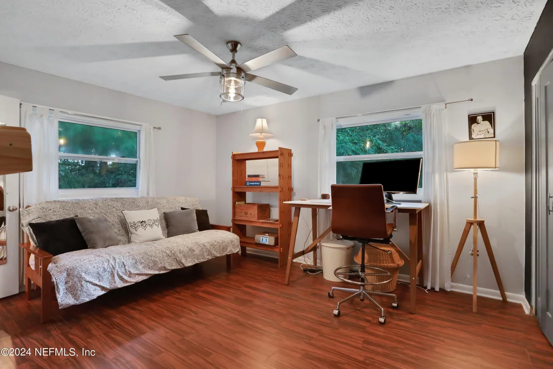Photo of 6468 RIVER POINT Drive