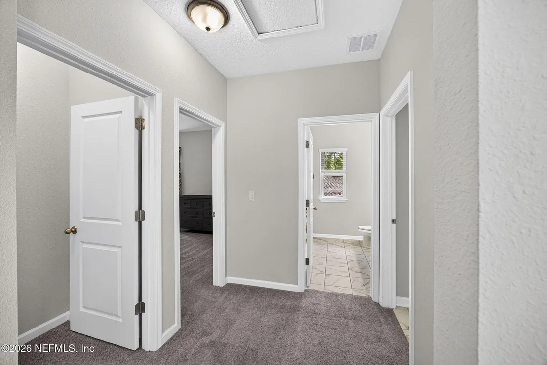 Photo of 210 WINEBERRY Lane