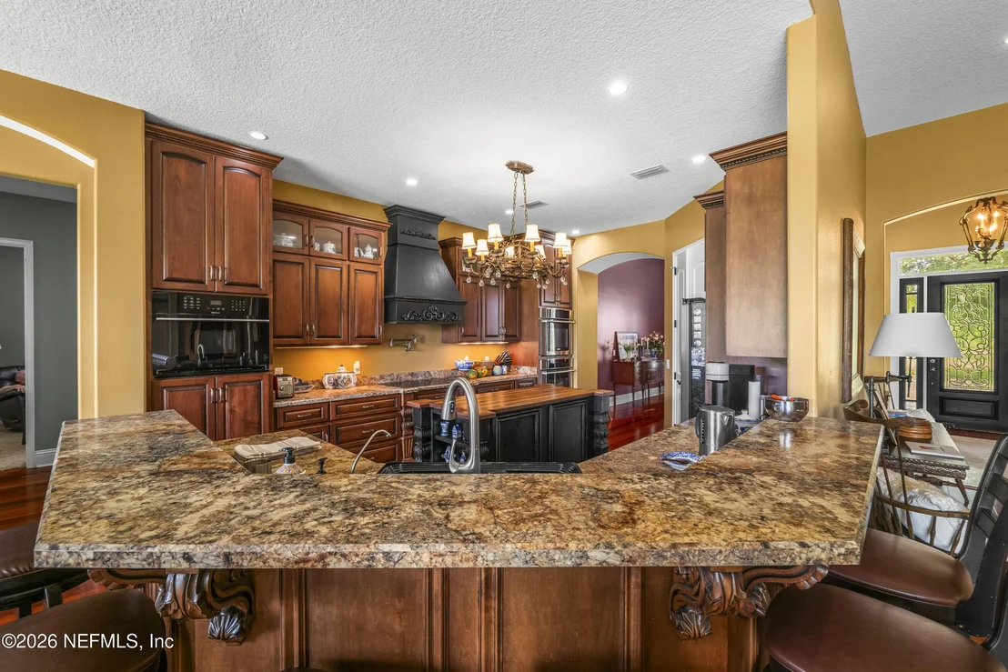 Photo of 27247 HALLMAN Road