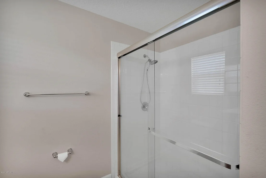 Photo of 533 DEERCROFT Lane