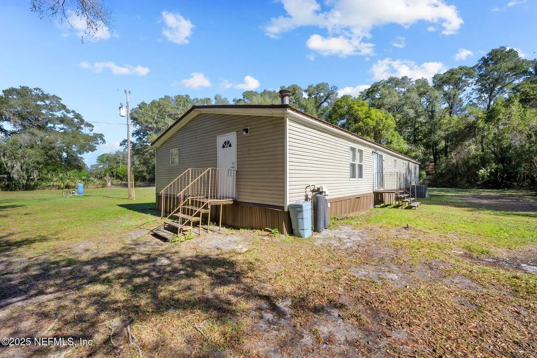 Photo of 117 WILLIAMS Lane