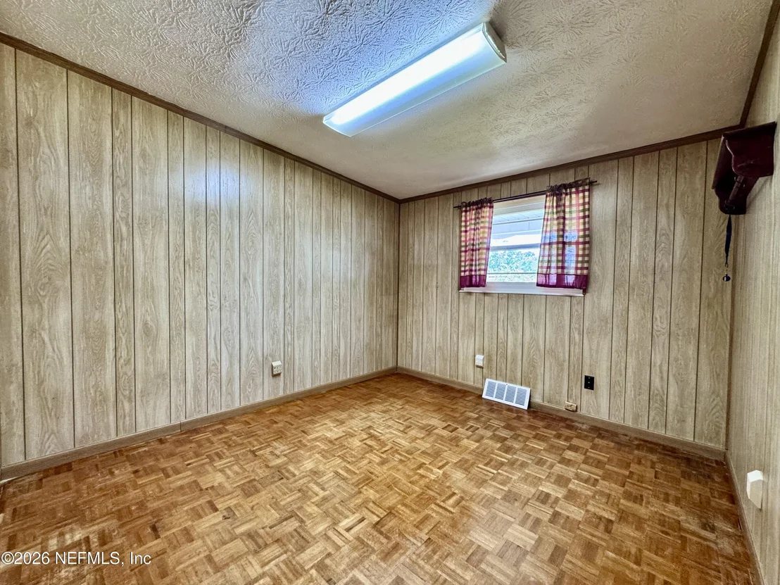Photo of 5527 MAXINE Drive