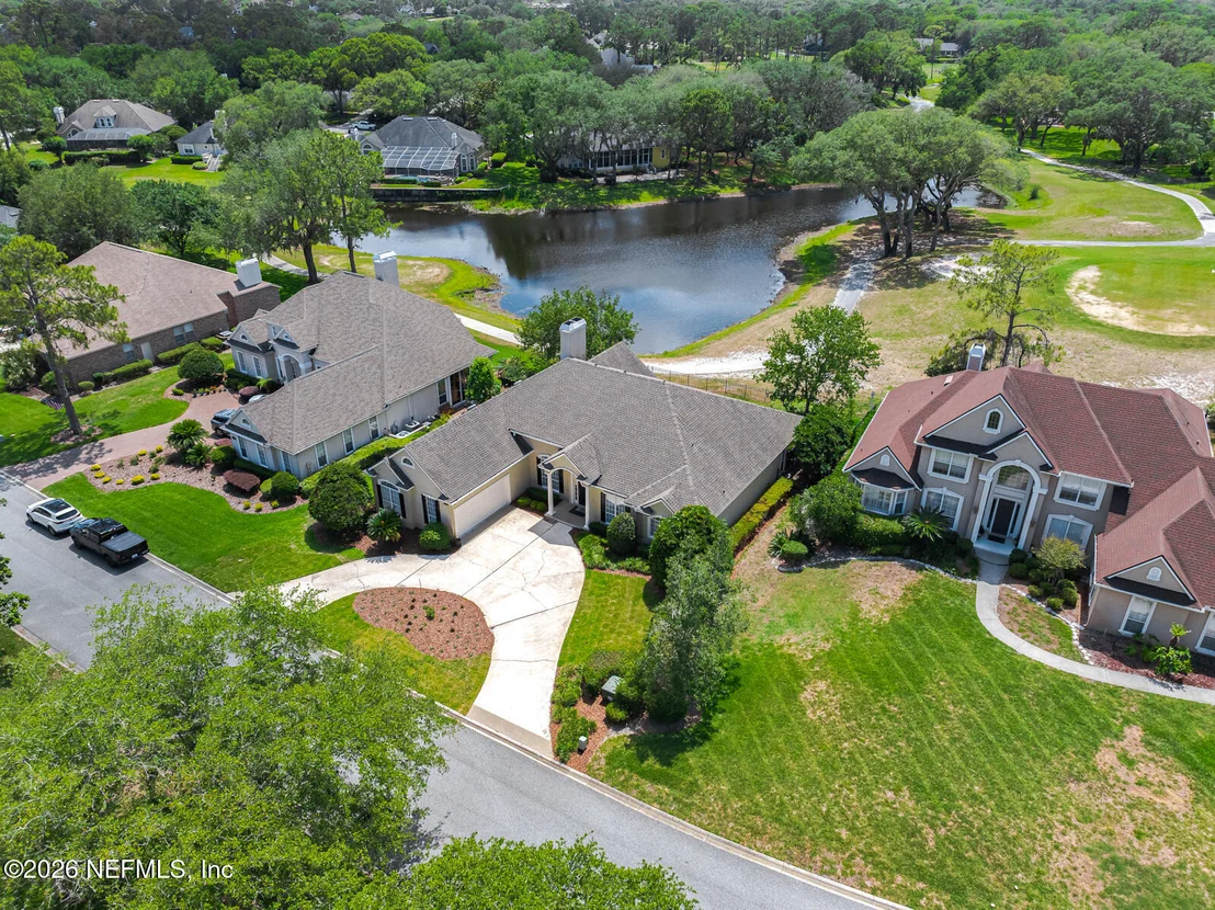 Photo of 12548 HIGHVIEW Drive
