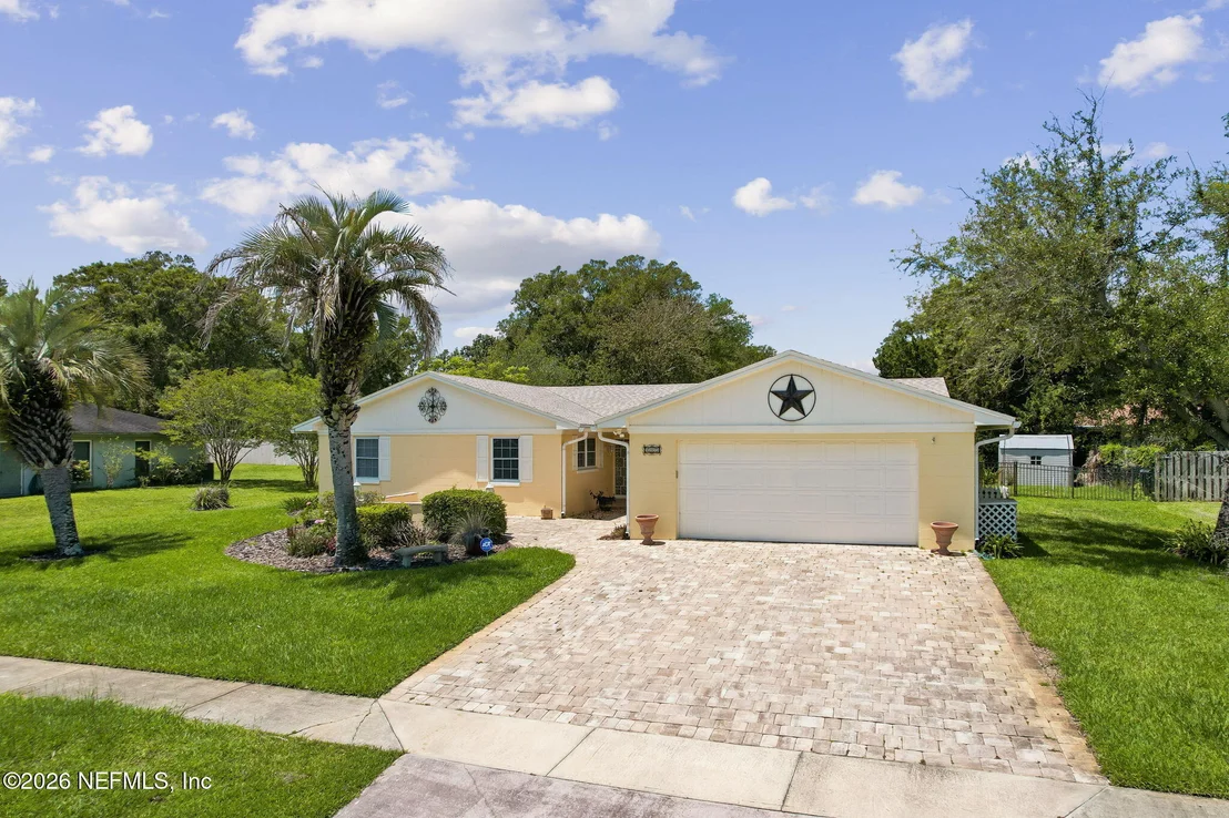 Photo of 995 ALCALA Drive