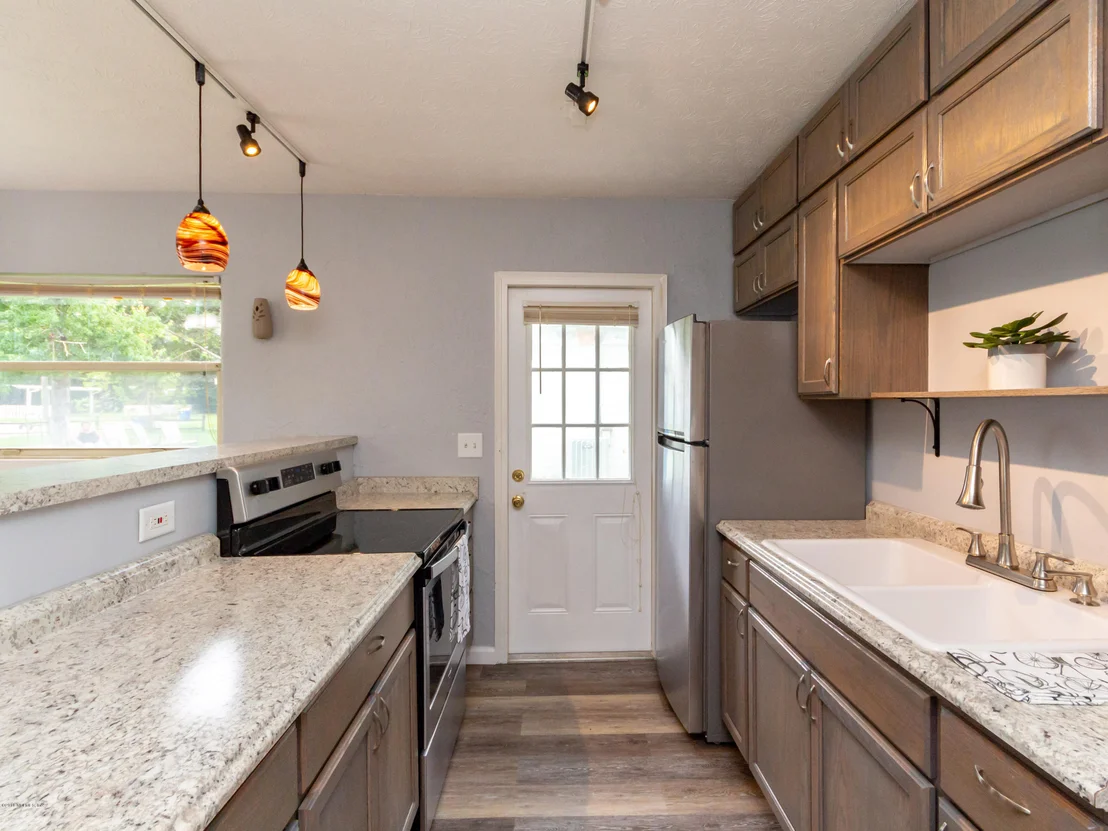 Photo of 1456 GRIFLET Road