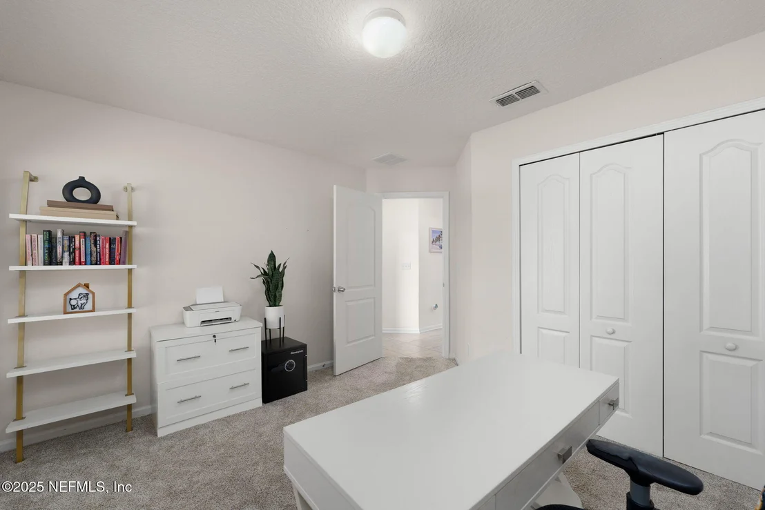 Photo of 812 WARDS CREEK Lane