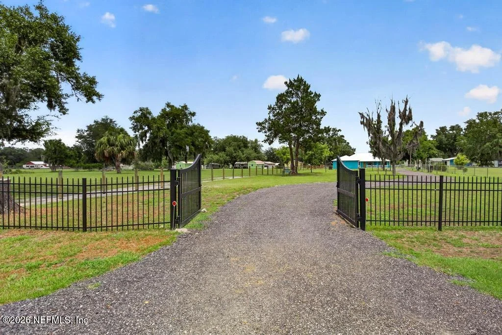 Photo of 254 OLD WOODS Road