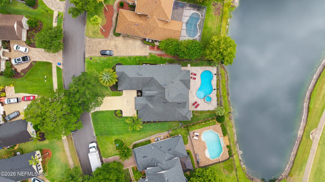 Photo of 837 EAGLE POINT Drive