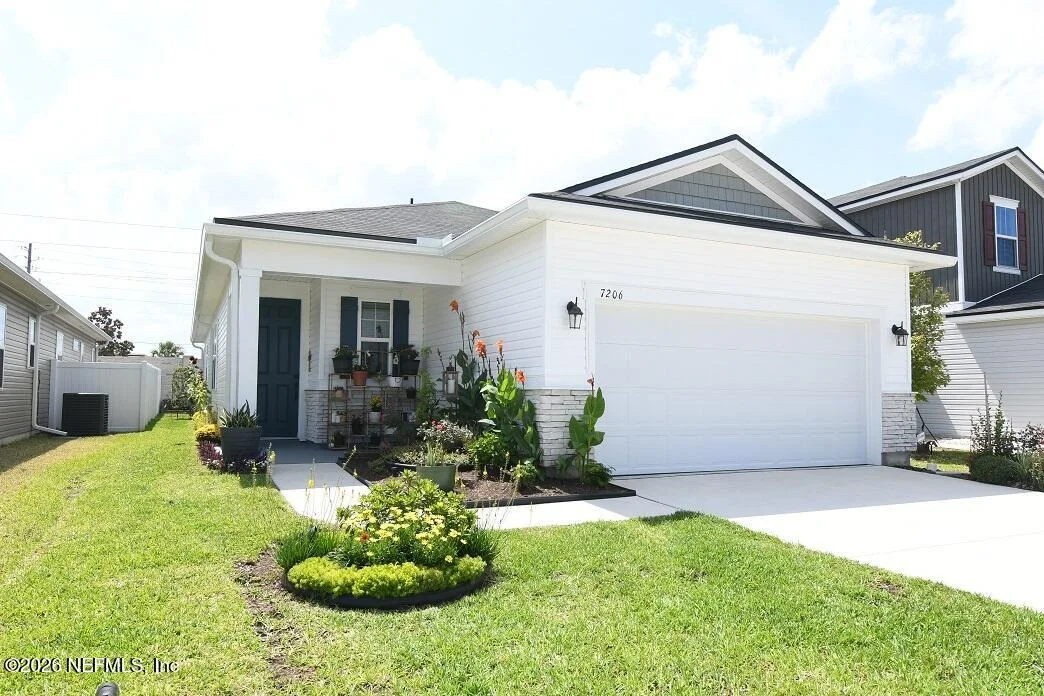 Photo of 7206 RED TIMBER Road