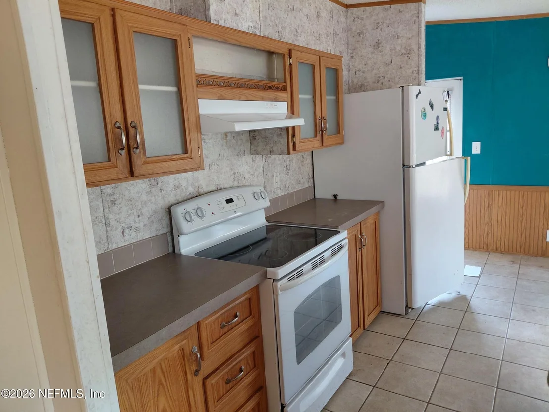 Photo of 426 CARTERET Road