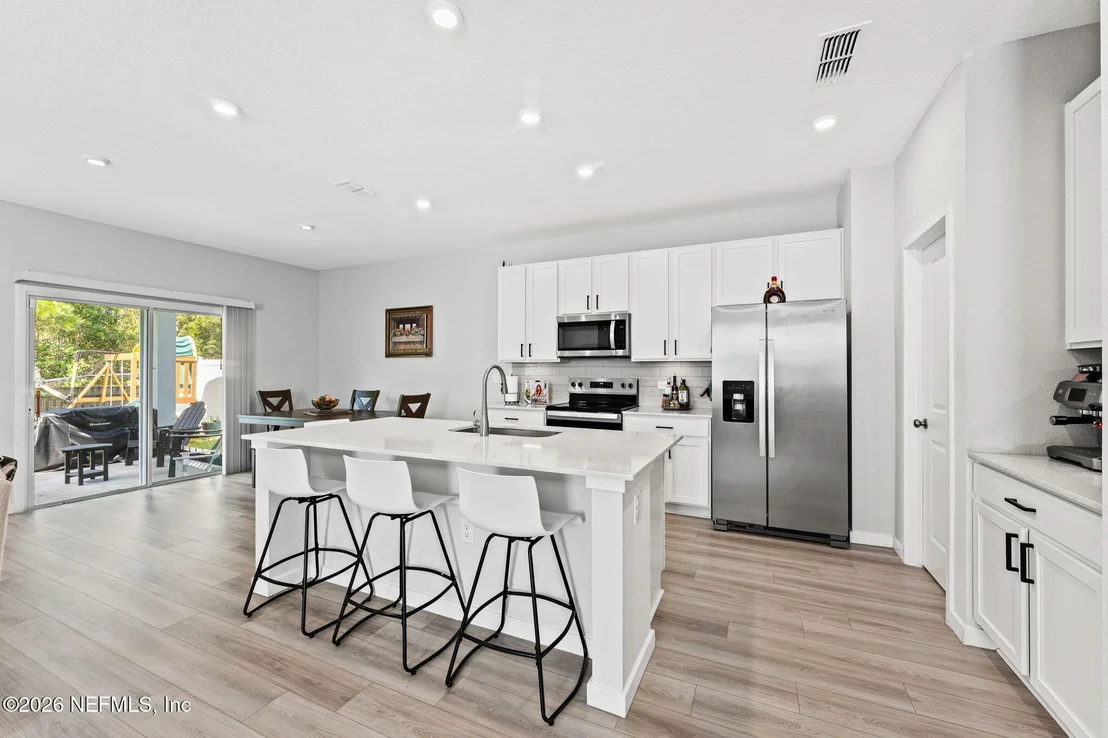 Photo of 14732 MACADAMIA Lane