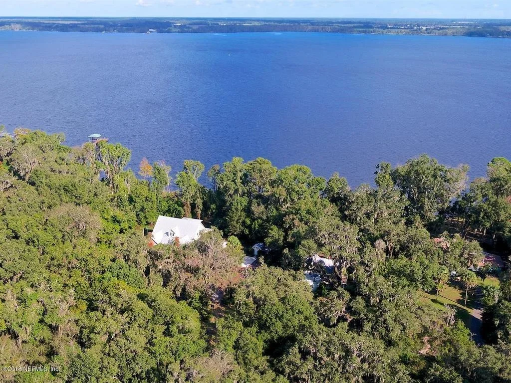 Photo of 595 W RIVER Road