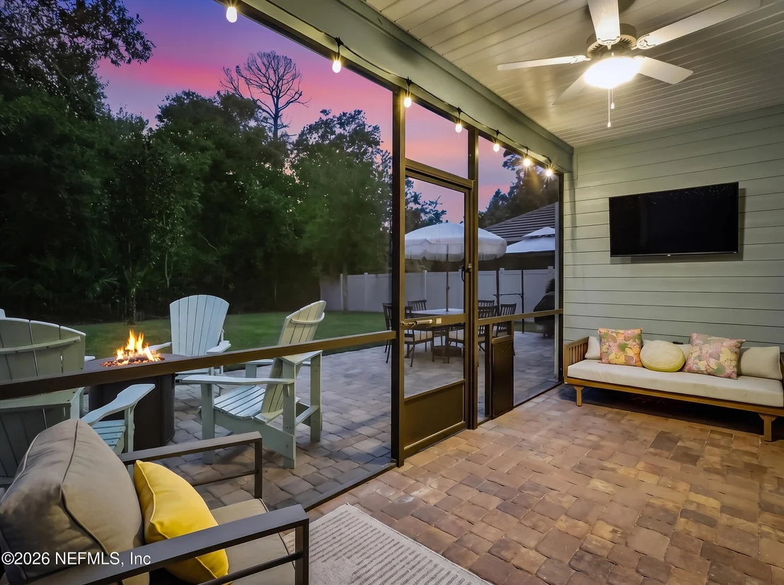 Photo of 415 PORTADA Drive