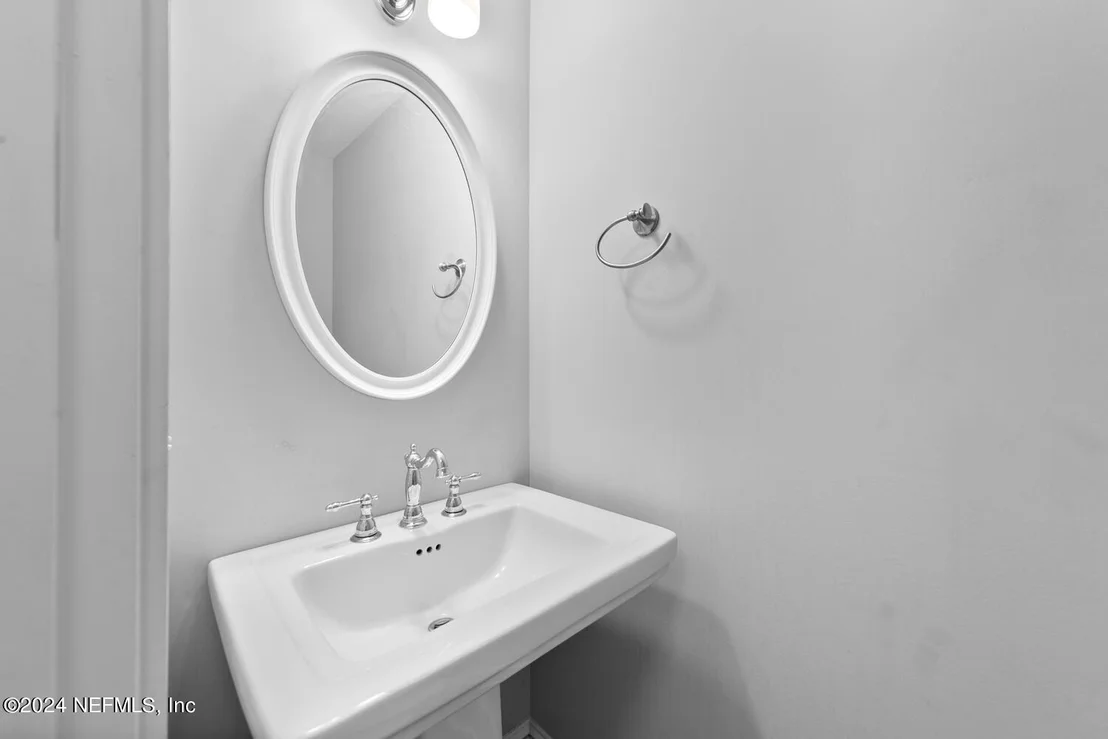 Photo of 1308 SYDNEY Place