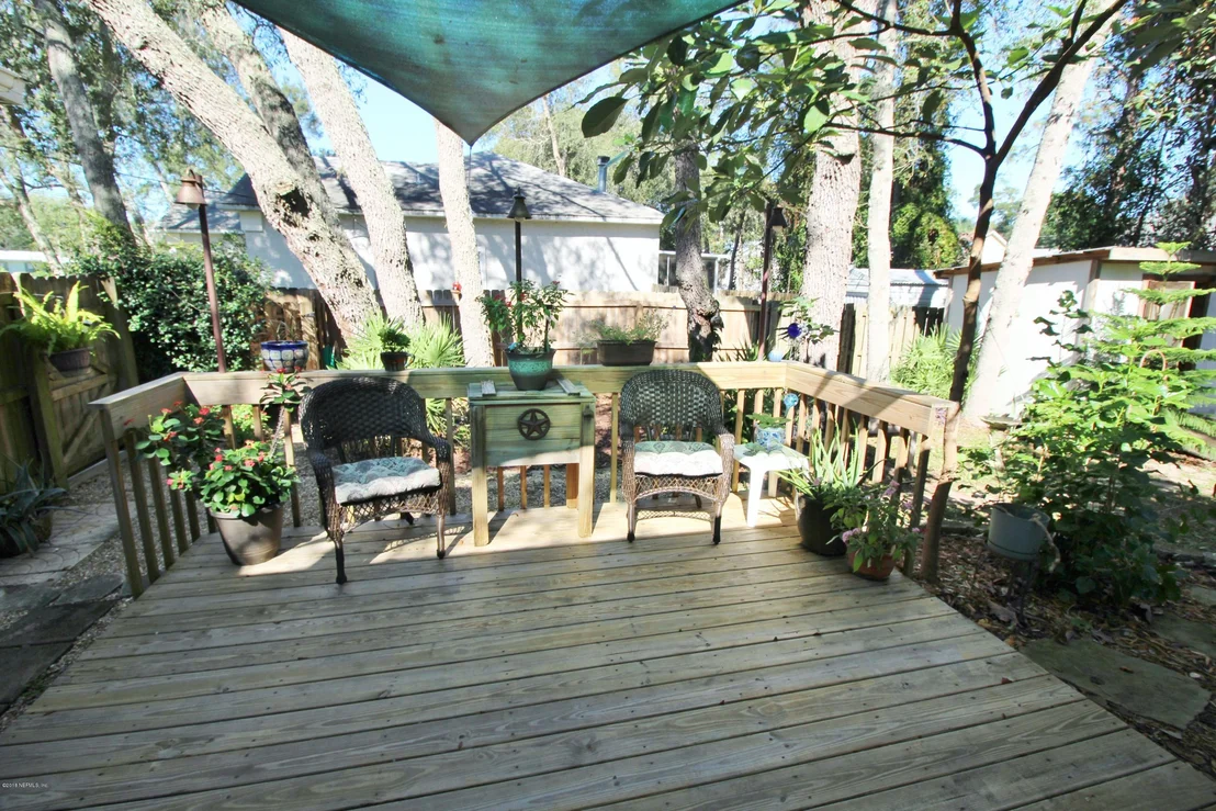 Photo of 237 WISTERIA Road