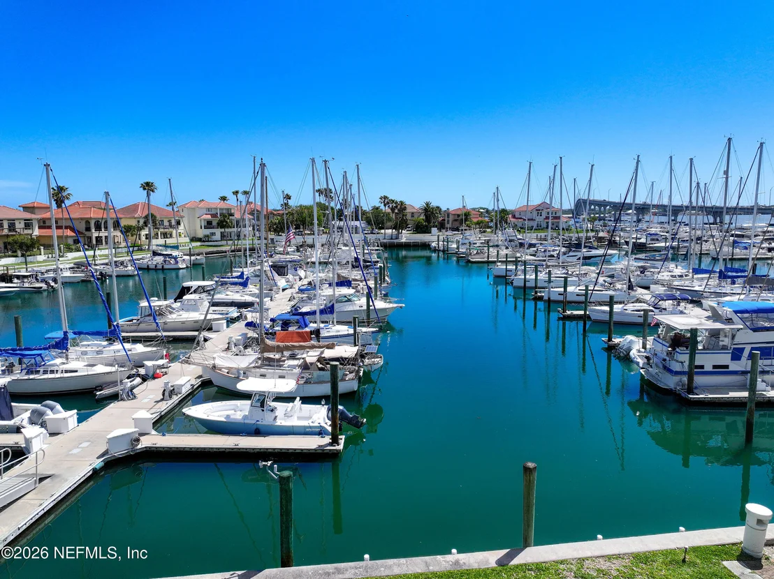 Photo of Unit 3101 at 3101 HARBOR Drive