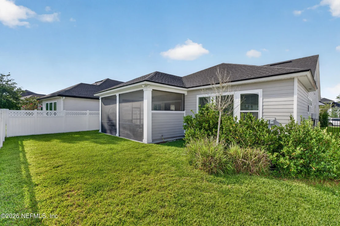 Photo of 483 COURTNEY CHASE Drive