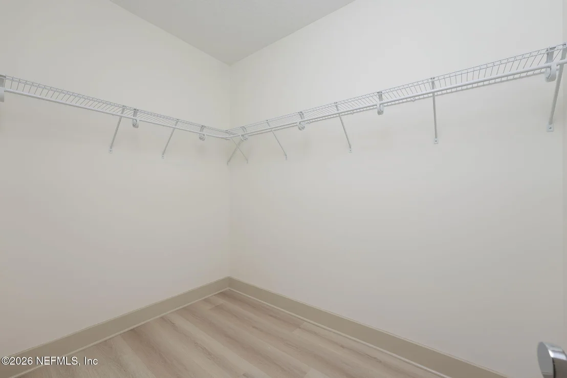 Photo of 716 W 6TH Street