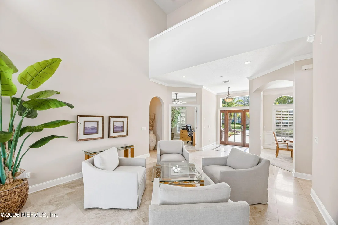 Photo of 188 CLEARLAKE Drive