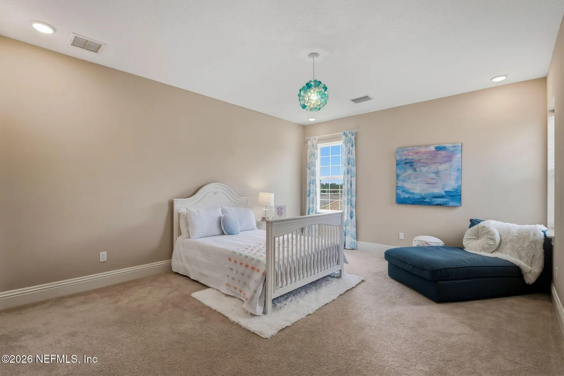Photo of 183 FREMONT Avenue