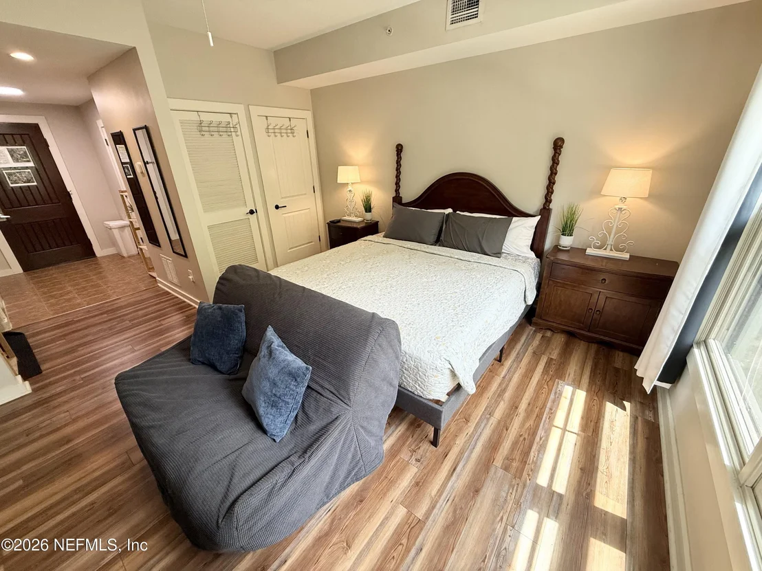 Photo of Unit 211 at 965 REGISTRY Boulevard