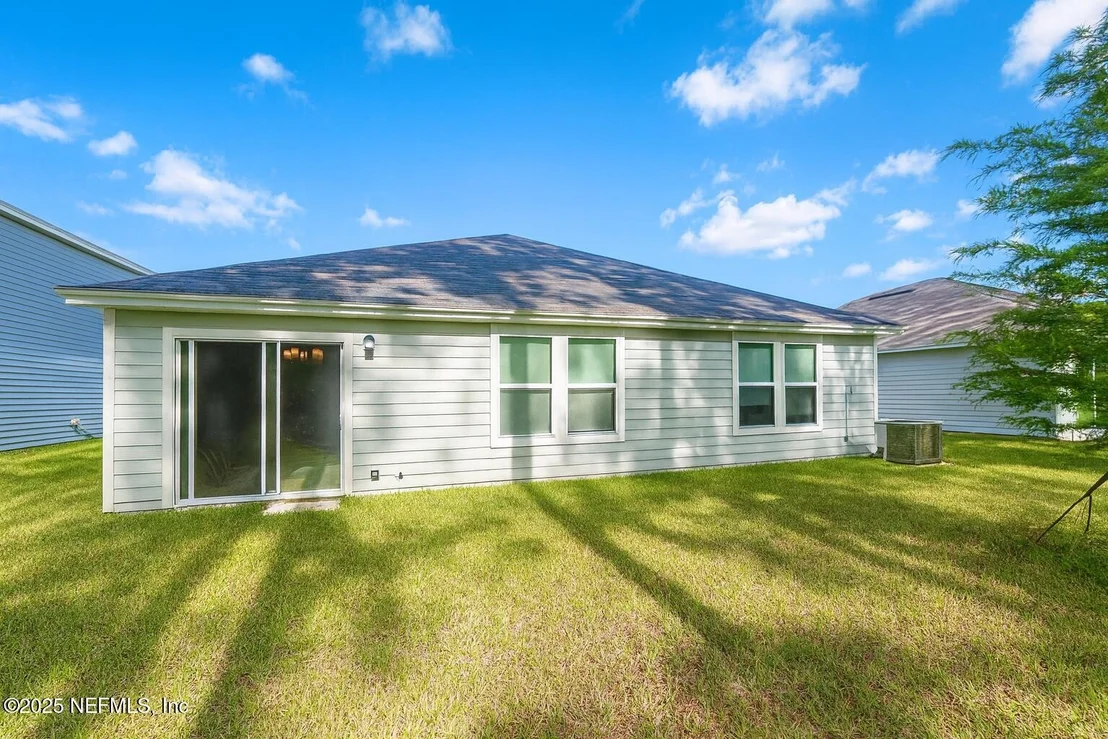 Photo of 10988 STAPLETON Drive