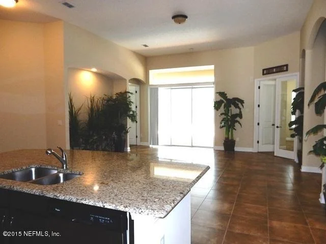 Photo of 207 Scotland Yard Boulevard