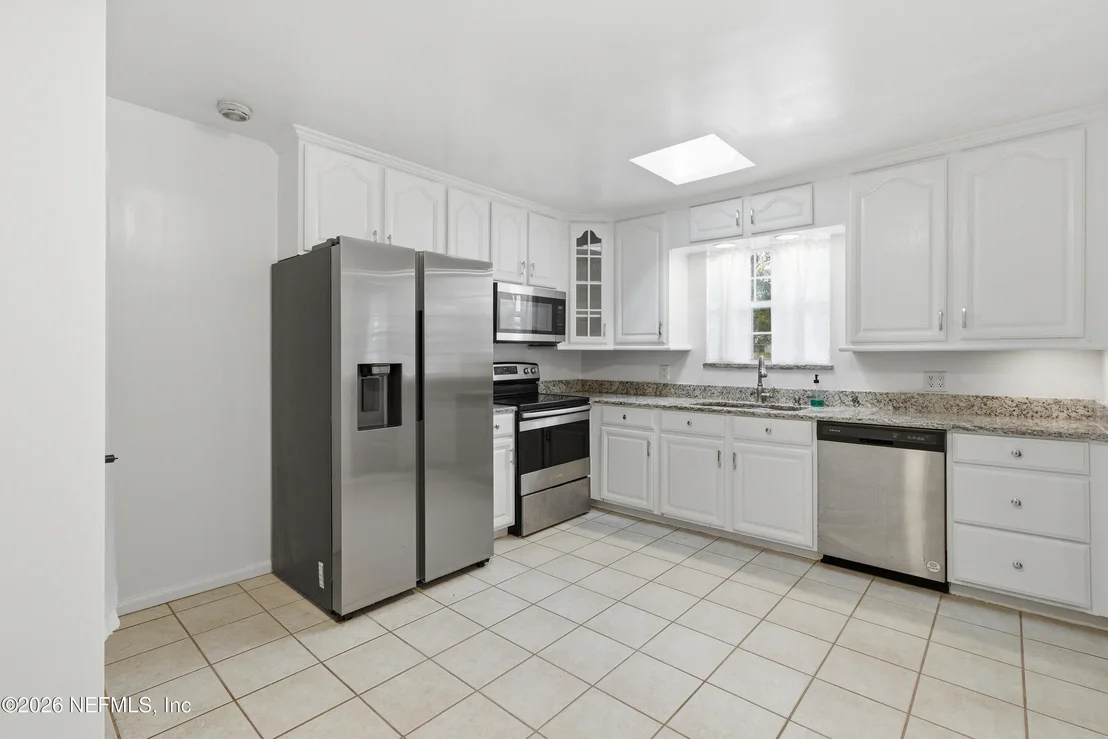 Photo of 3452 KILLARNEY Drive