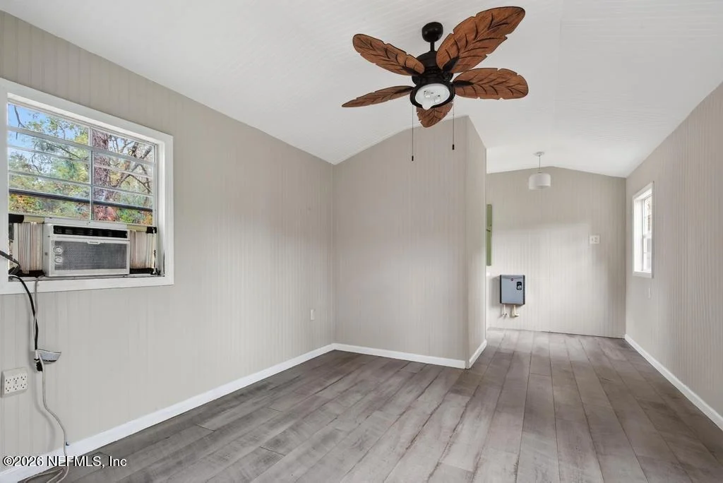 Photo of 95422 PLUM Loop