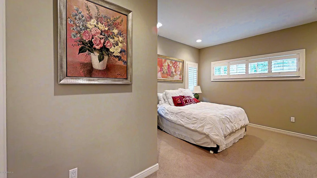 Photo of 3016 FOREST Circle