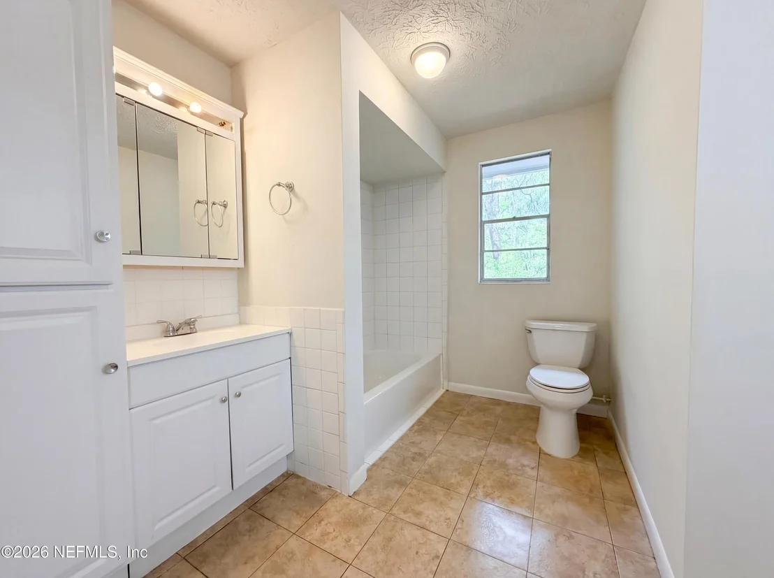 Photo of 6917 GATORBONE Road