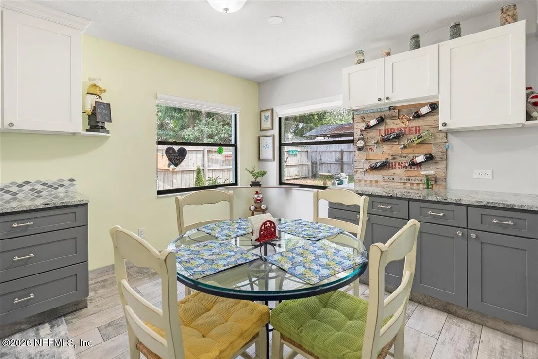 Photo of 155 HAWTHORNE Road