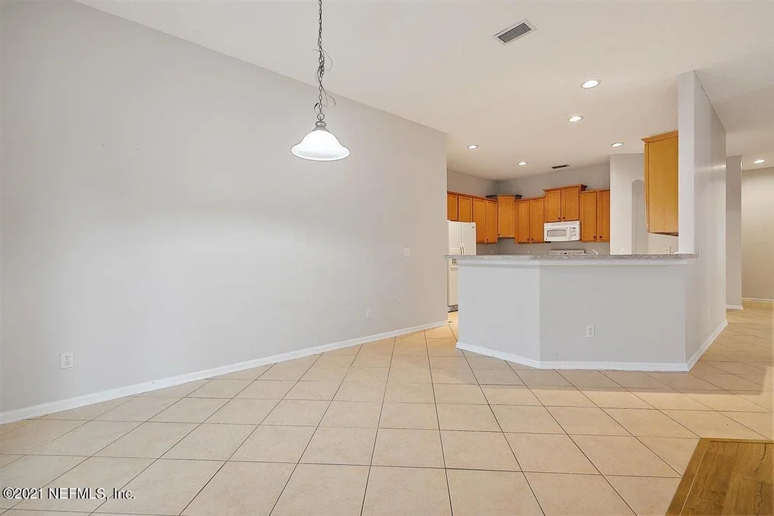 Photo of 900 E TERRANOVA Way