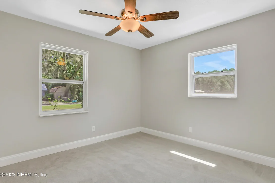Photo of 128 BELLRAY Drive