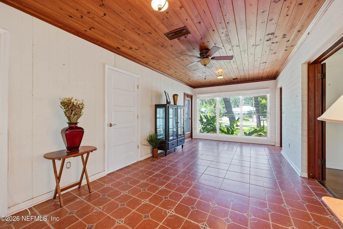 Photo of 49 SYLVAN Drive