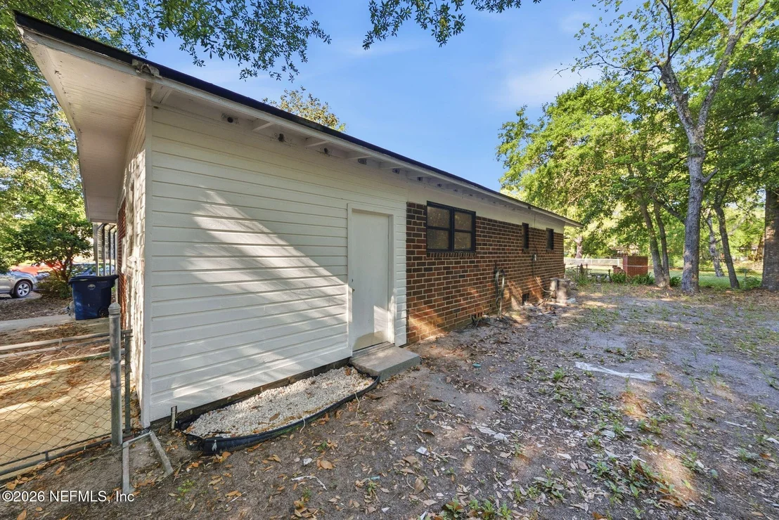 Photo of 4207 FRANCIS Road