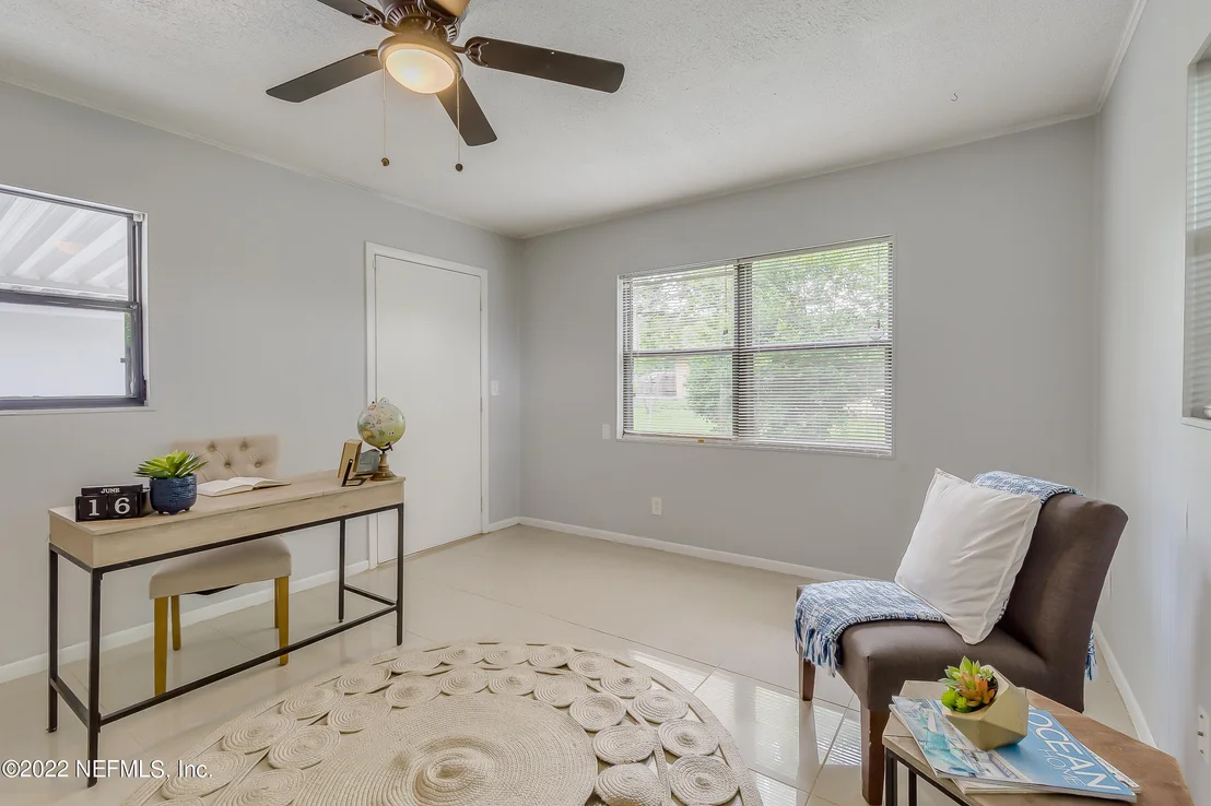 Photo of 7961 AUSTIN Road